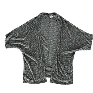 Daytrip size small oversized cardigan wrap